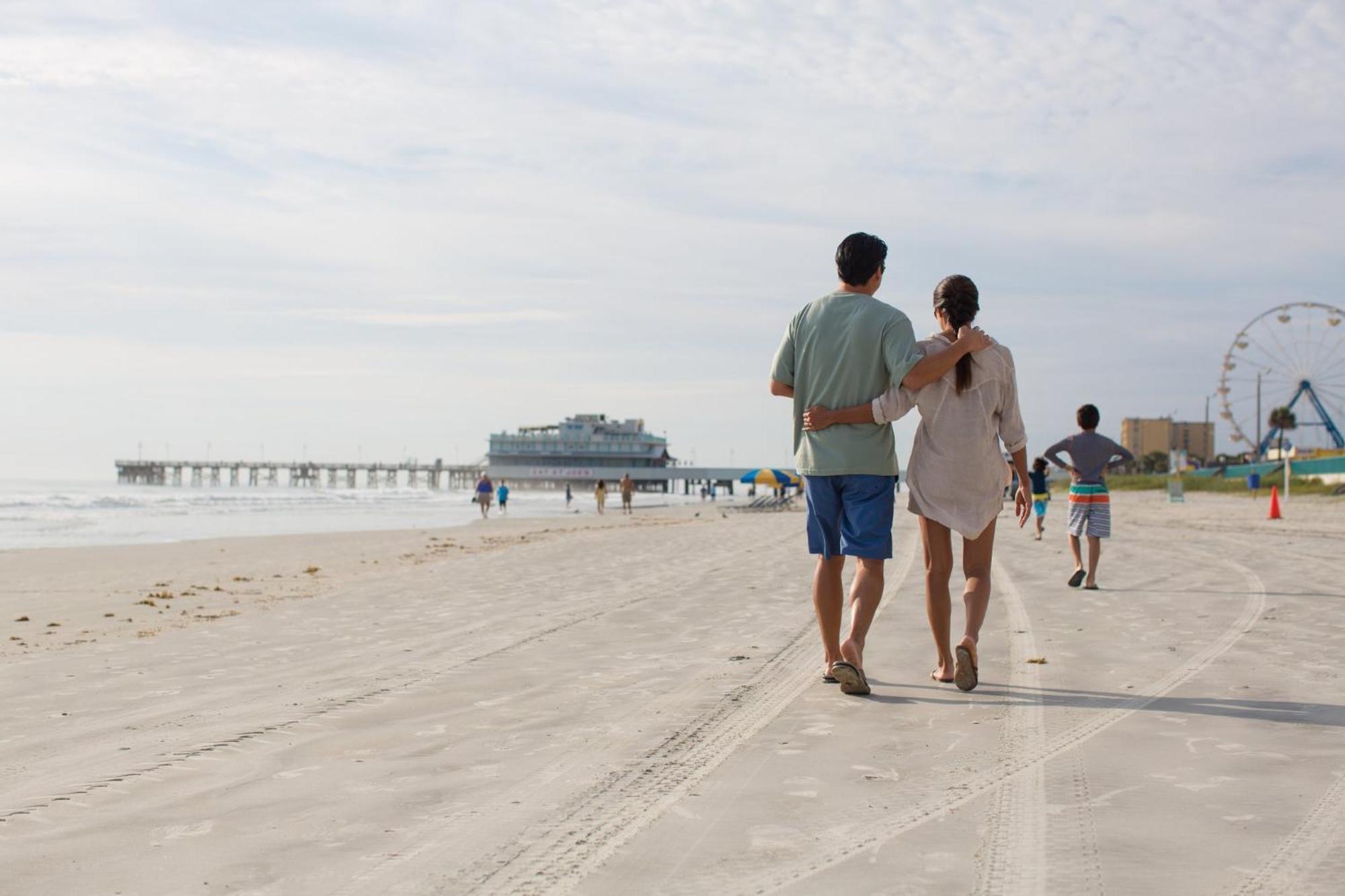 Club Wyndham Ocean Walk Hotel Daytona Beach Exterior photo