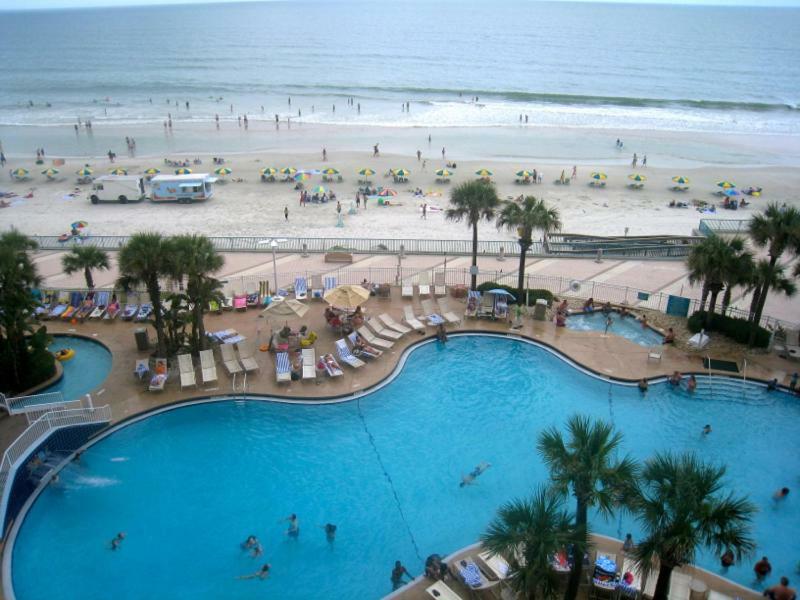 Club Wyndham Ocean Walk Hotel Daytona Beach Exterior photo